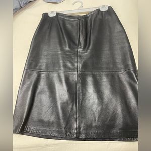 Vintage Gap Black Lambskin Genuine Leather Skirt Knee Length Size 8